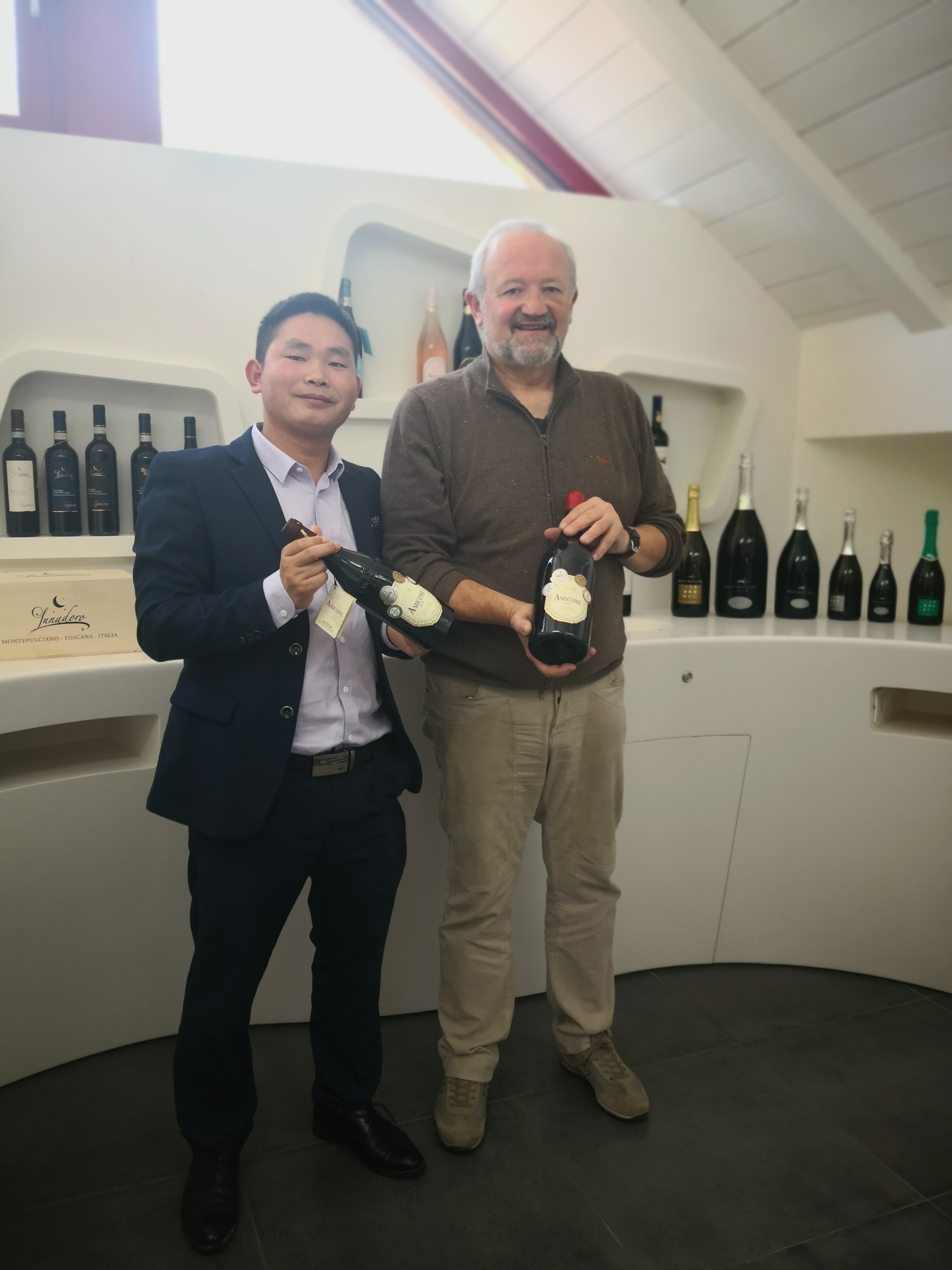 阿米可尼酒庄考察